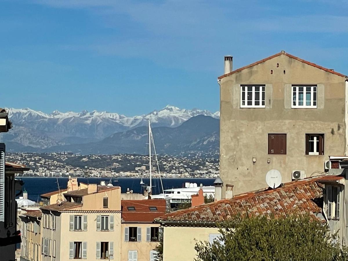 Nice Renting - Massena - Loft - Heart Of Vieil Antibes - The Market With Sea View Luaran gambar