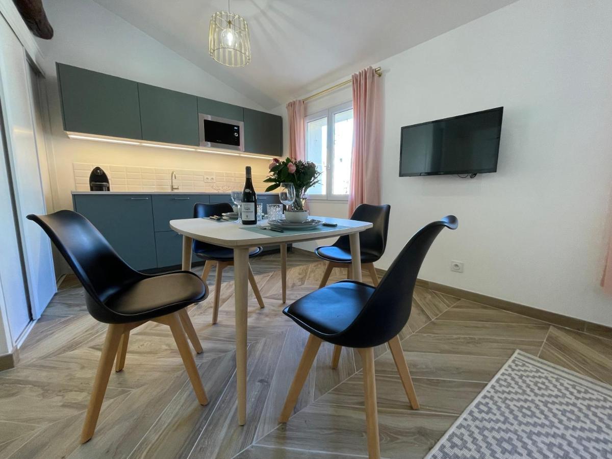 Nice Renting - Massena - Loft - Heart Of Vieil Antibes - The Market With Sea View Luaran gambar